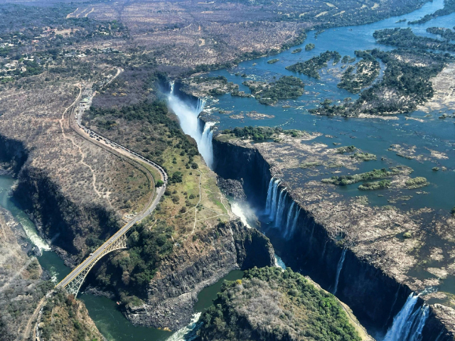 Asile : le statut de réfugiée est reconnu pour une Zimbabwéenne devant la CNDA